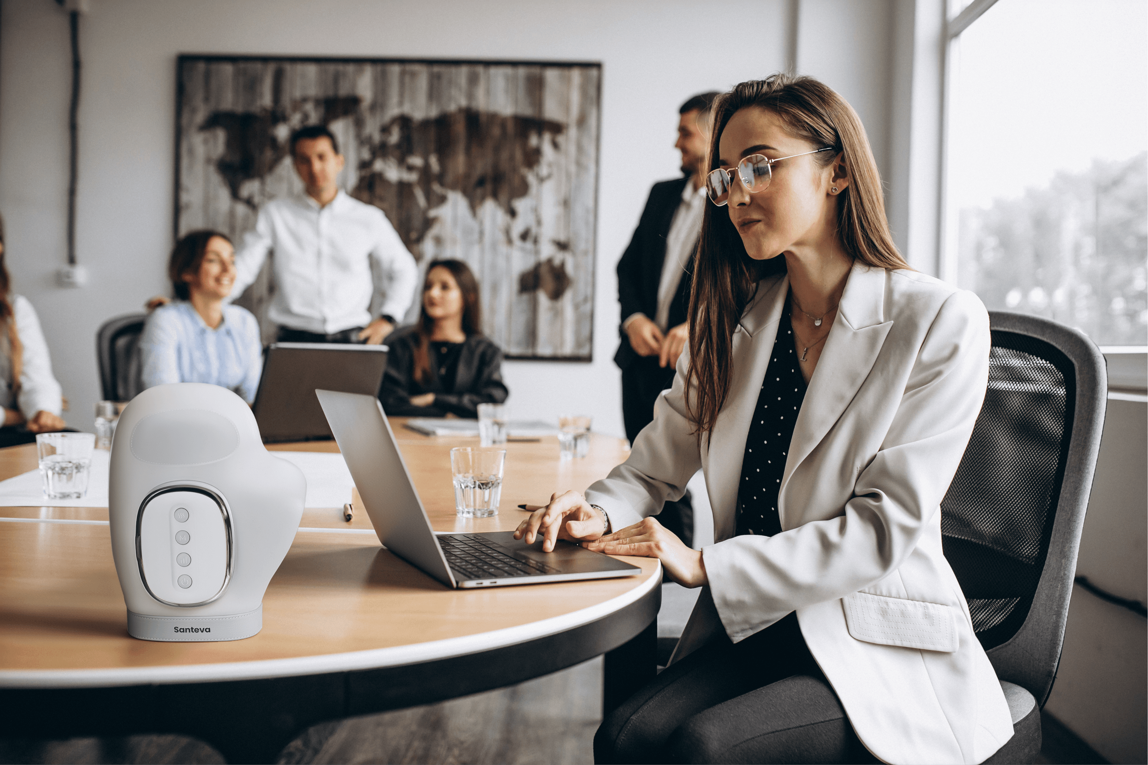 Santeva hand massager for office workers with carpal tunnel and typing fatigue